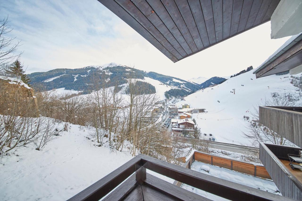 Appartement Skylight Saalbach-Hinterglemm Bagian luar foto